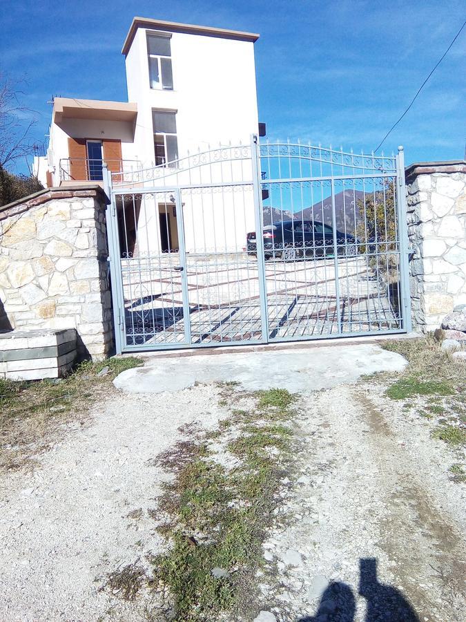 Villa Eagle House Përmet Exterior foto